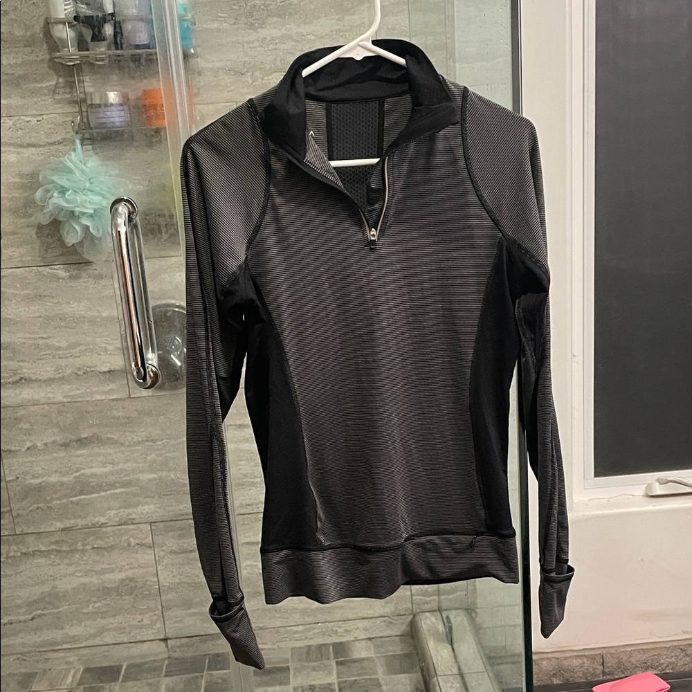 REVA workout pullover